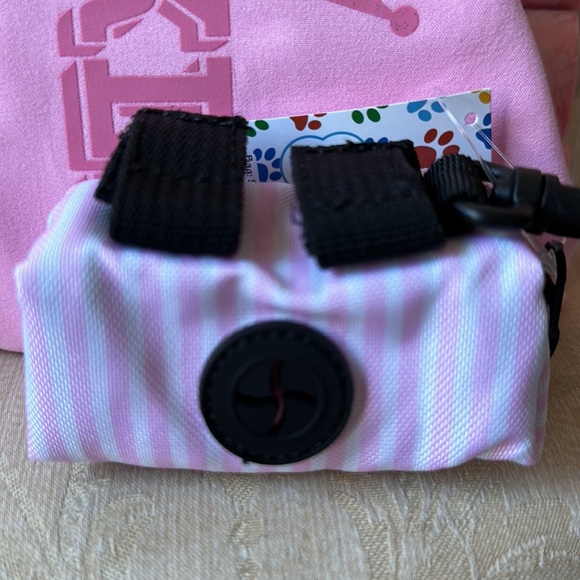 NWT female dog posh bundle: size medium: harness, bandanna, toy, waste holder - Picture 2 of 7